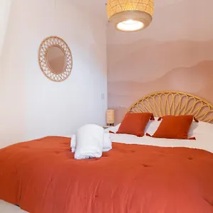  Appartement Cosy, Piscine, Clim, Parking Prive - Proche - Arrivee Autonome - Lit Queen Size France